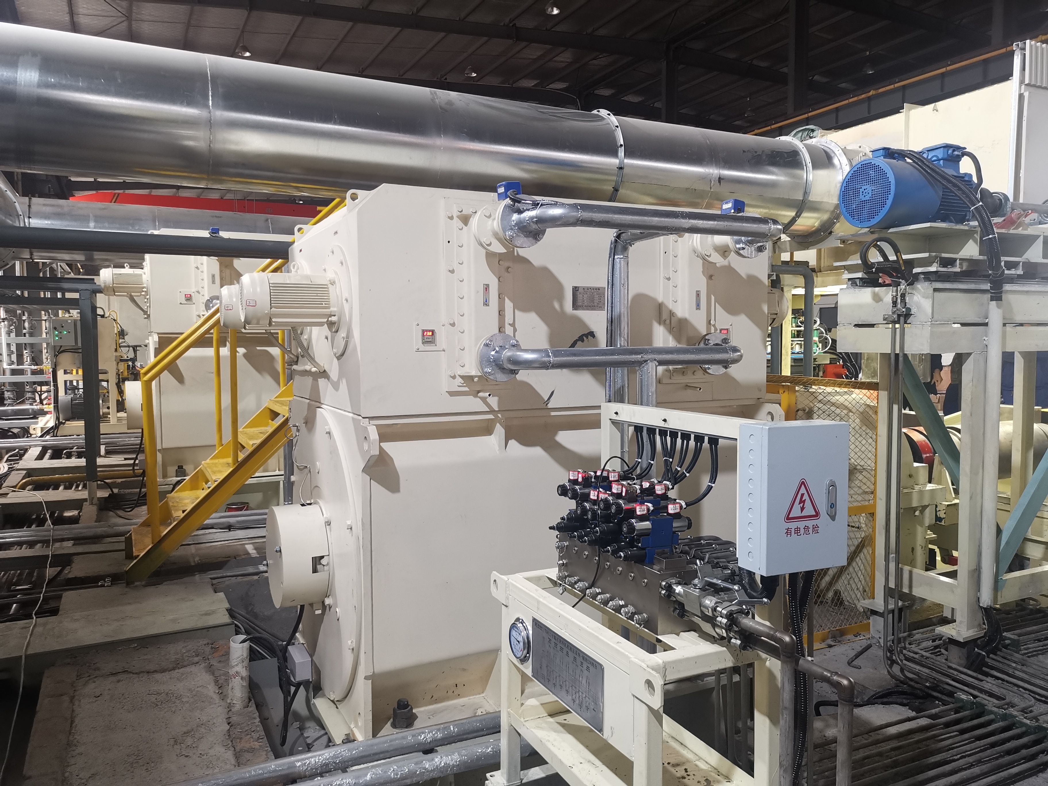 Moteur &agrave; courant alternatif pour bandes d'acier lamin&eacute;es &agrave; froid de 850 mm 1 (1)